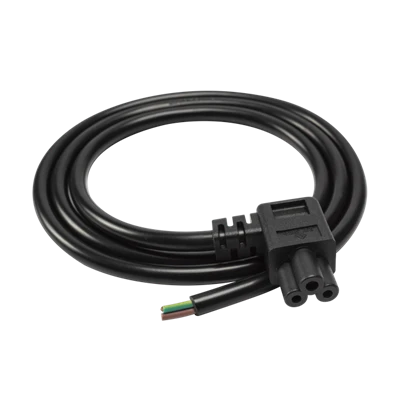 IEC 320 C5 (ใบโคลเวอร์ลีฟ) ในการเปิดปลายสายไฟ